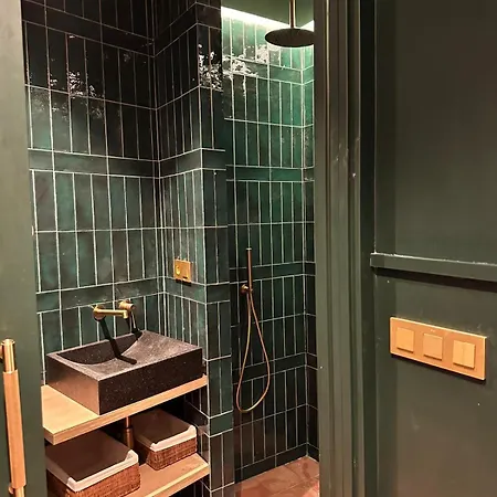 North Shore 10 דירה