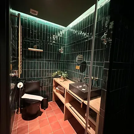 North Shore 10 * בילבאו