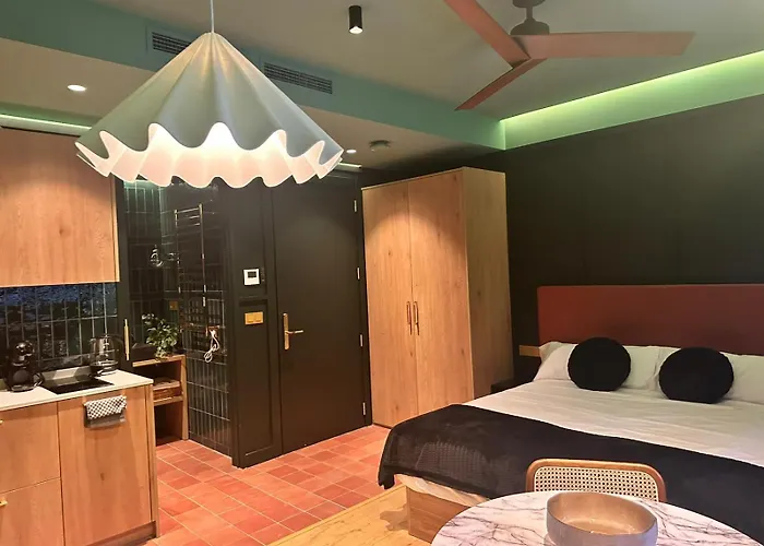 North Shore 10 * Bilbao