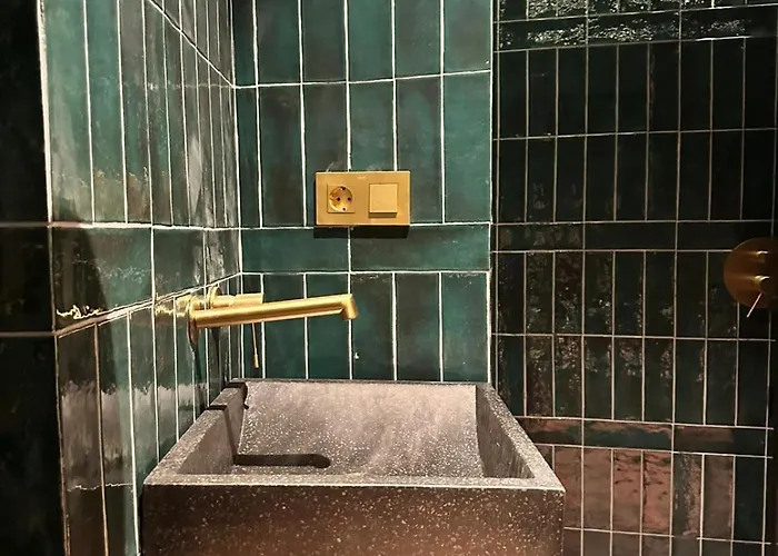 Apartment North Shore 10 *